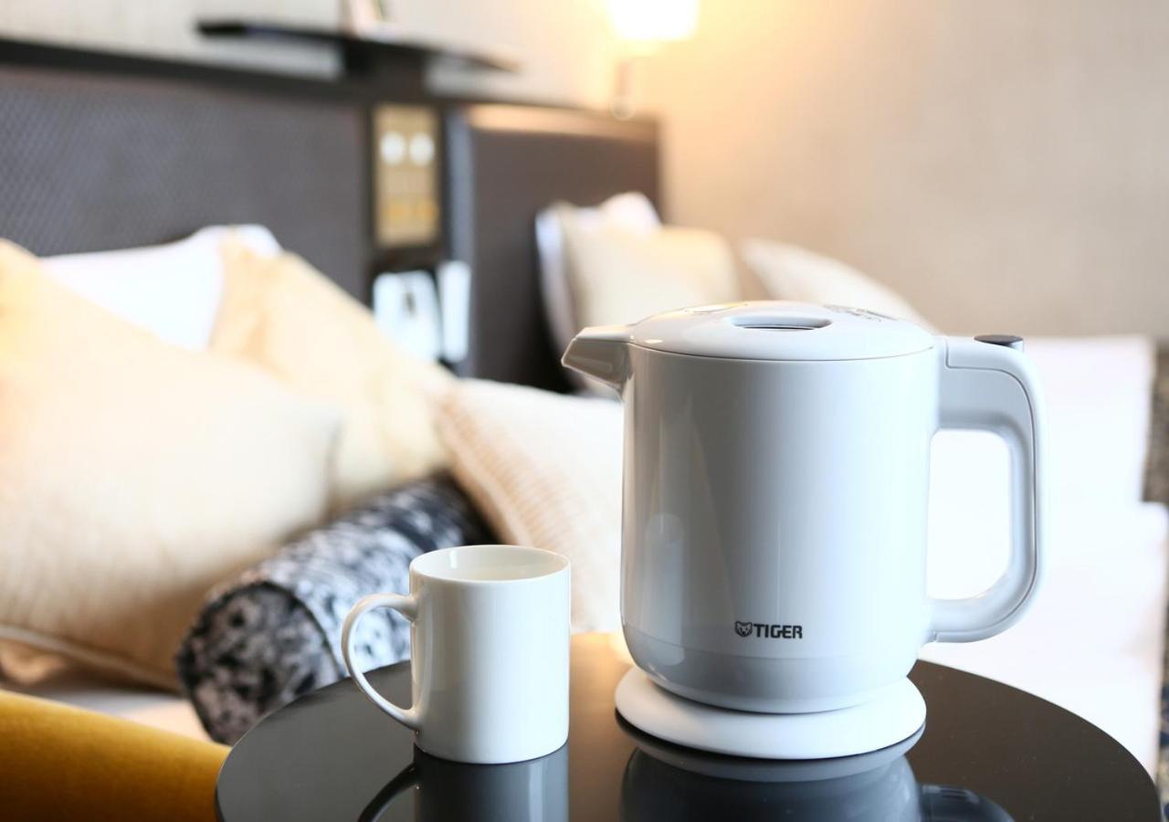 Apa Hotel Hiroshima Ekimae Buitenkant foto
